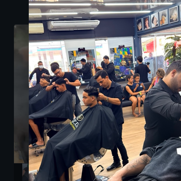 Barbearia em pleno movimento